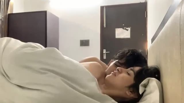 Young Indian Lovers Fucking At Home
